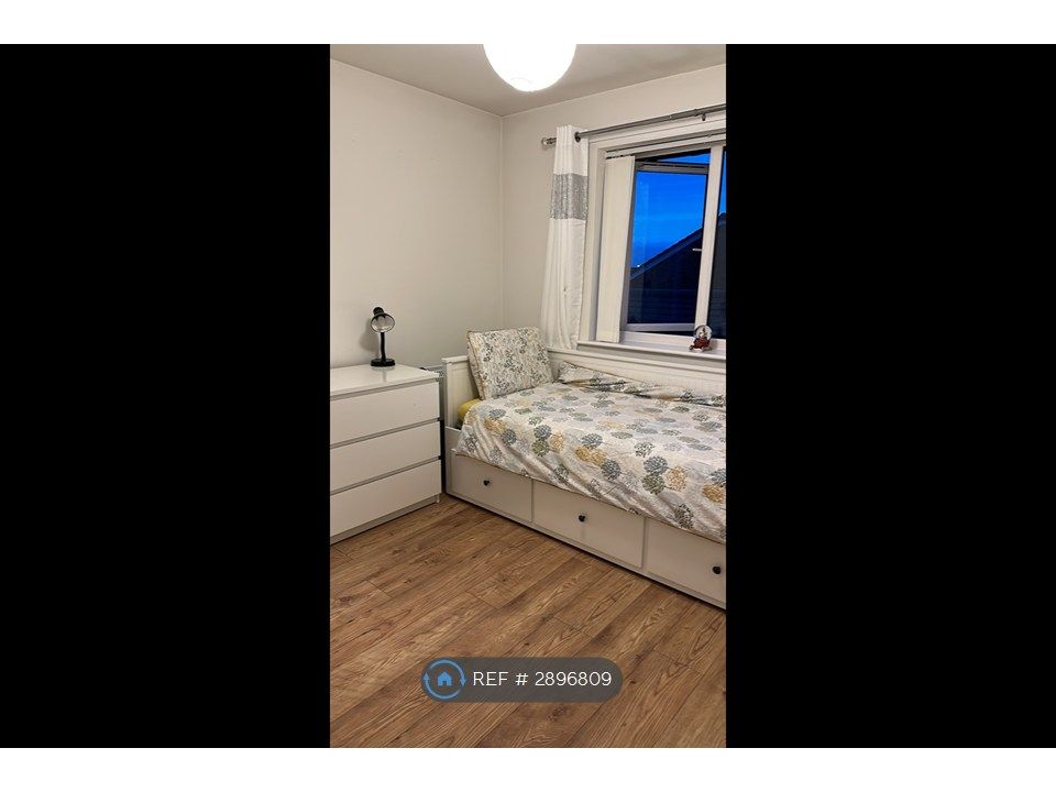 Property photo 3 of 9 Single Room