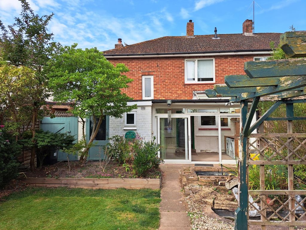 Property photo 2 of 10