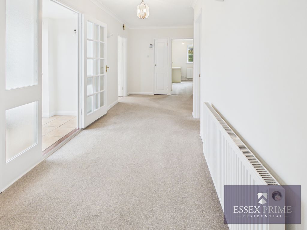 Property photo 2 of 34 Photo 13