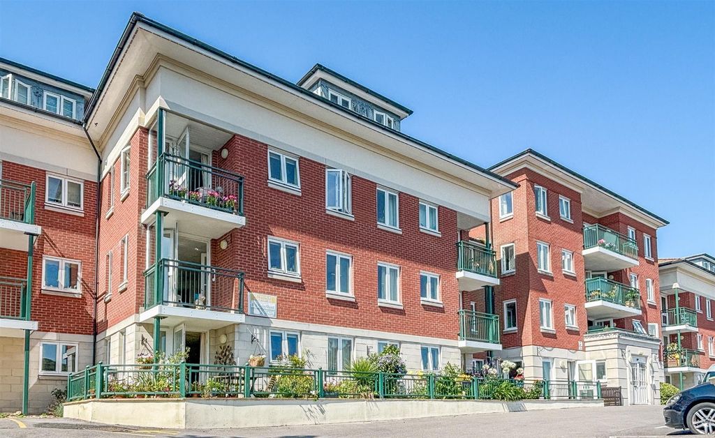 Property photo 1 of 10 Outside.Jpg