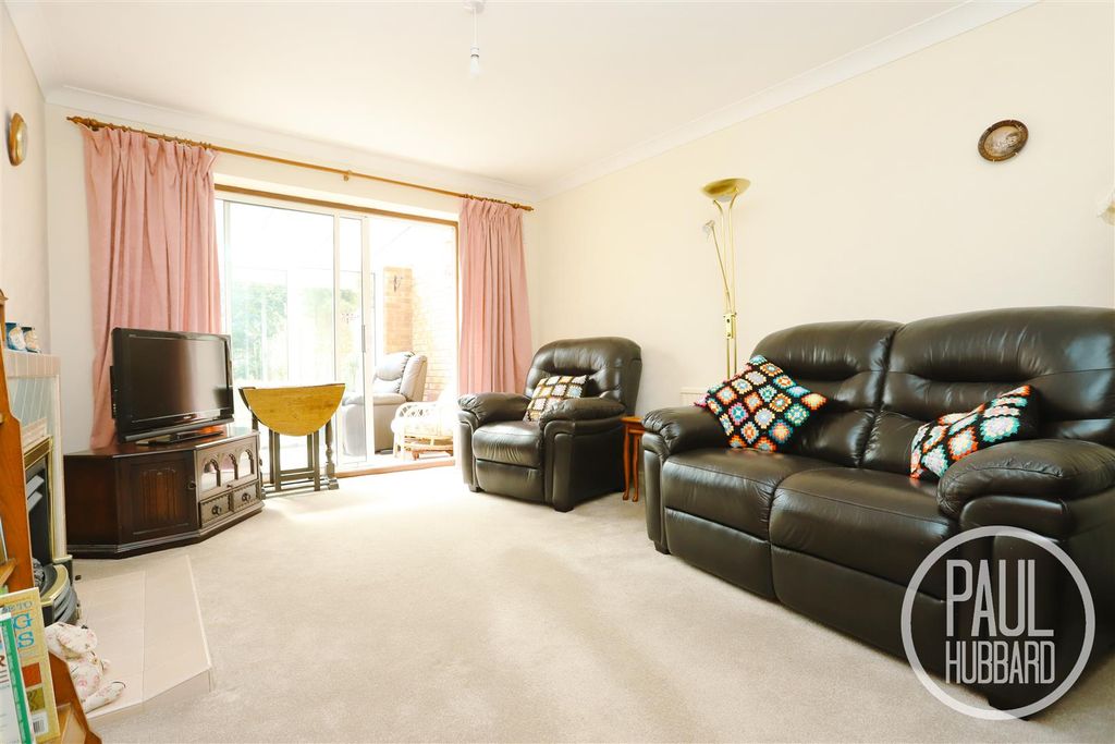 Property photo 2 of 15 Img_2285.Jpg