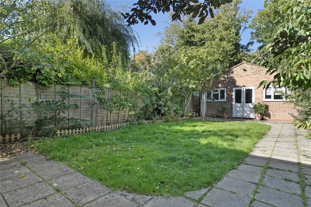 Property photo 2 of 31 Picture No. 20