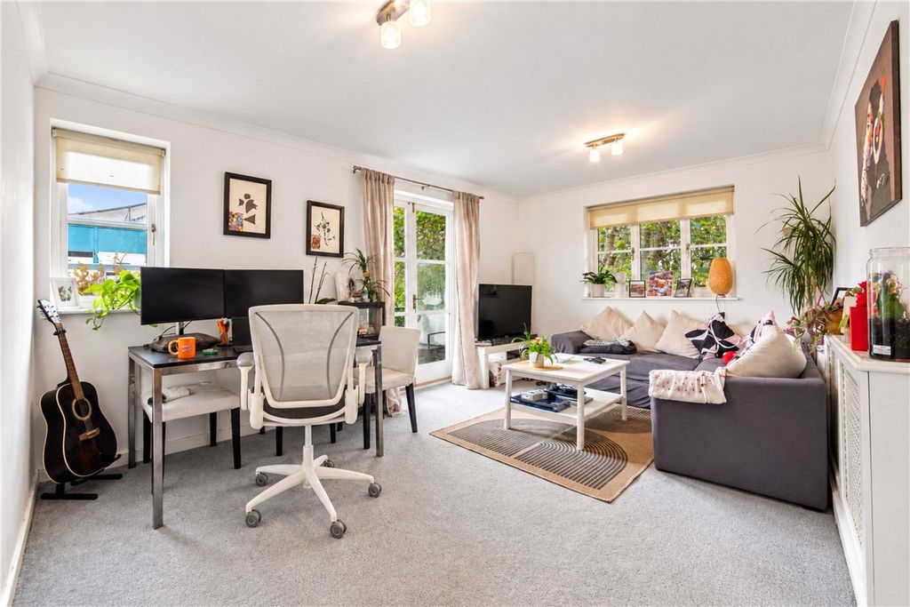 Property photo 1 of 16 Picture No. 33