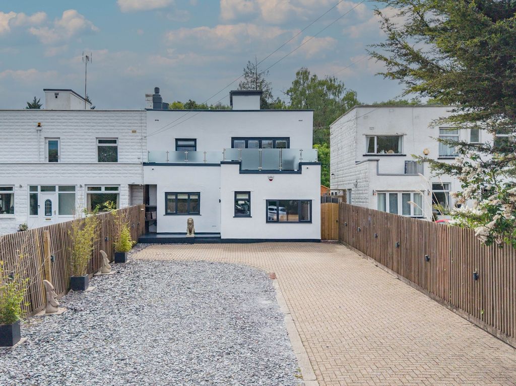 Property photo 1 of 26