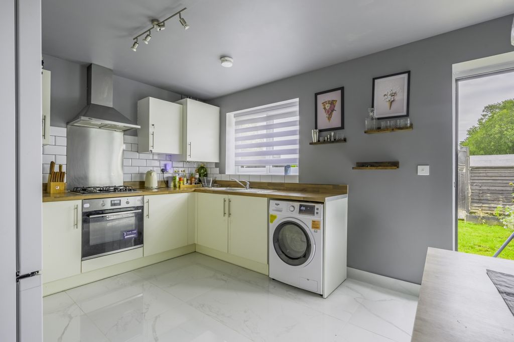 Property photo 2 of 18 Dsc_6728Hdr-Edit