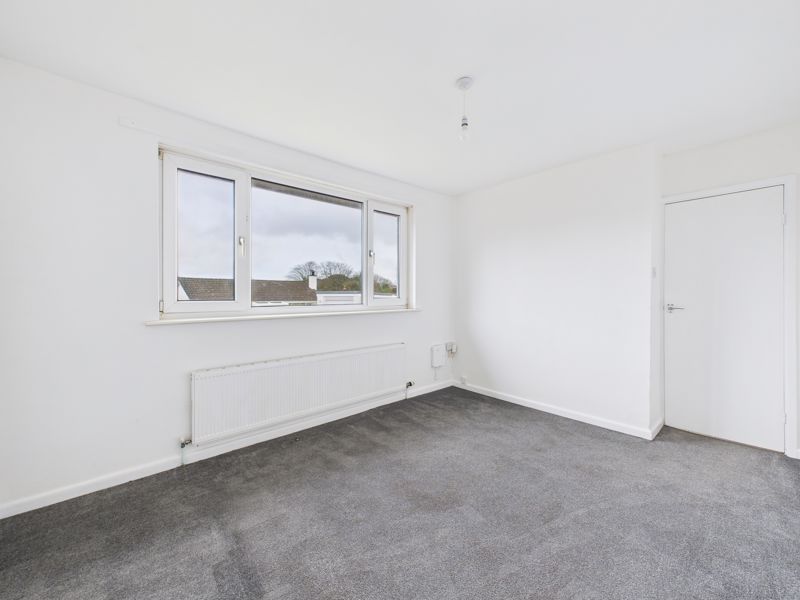 Property photo 3 of 9 Lounge