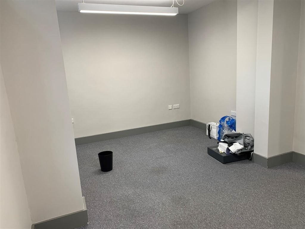 Property photo 2 of 6 17.Jpg