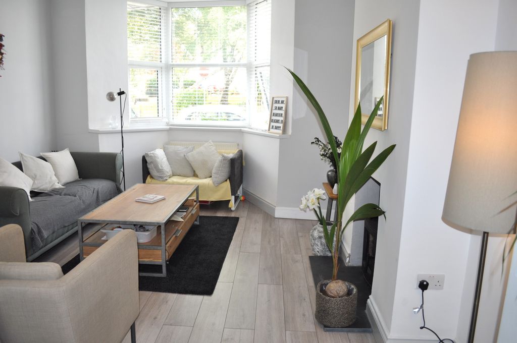 Property photo 2 of 14 Image 2