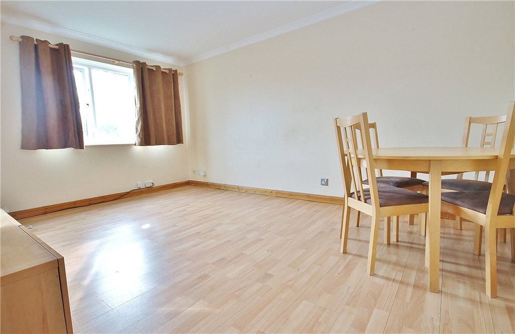 Property photo 2 of 8 Reception Room