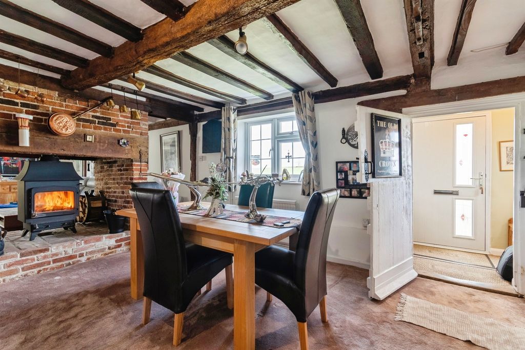 Property photo 3 of 31