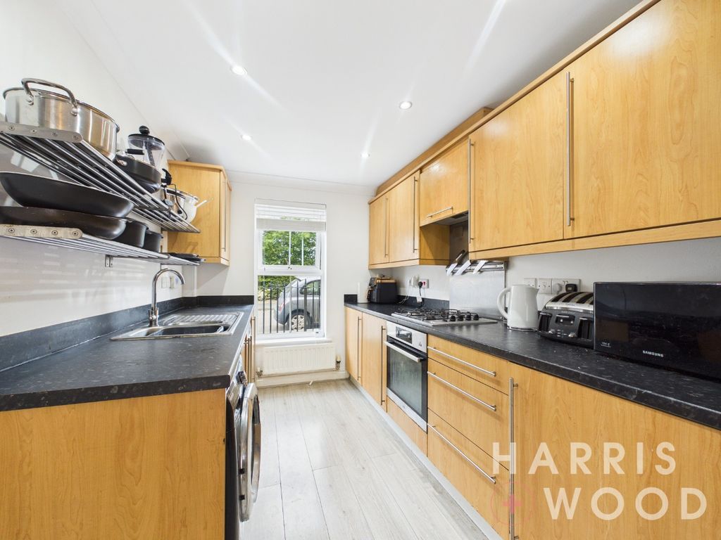 Property photo 2 of 25 5222826