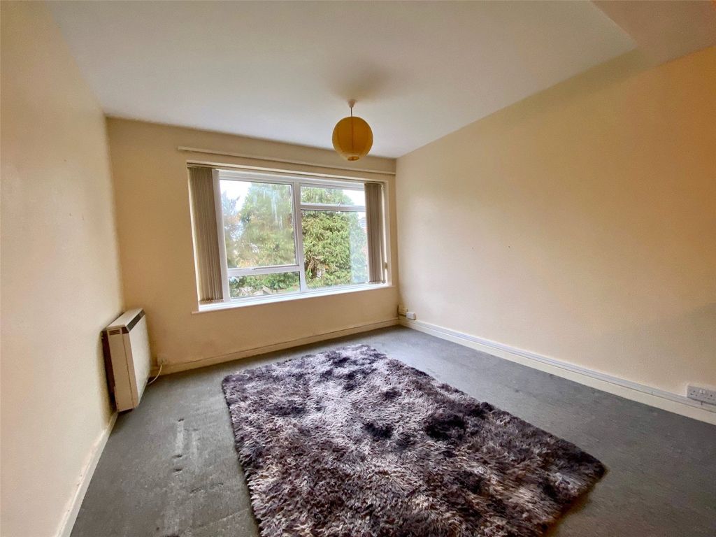 Property photo 3 of 6 Picture No. 02