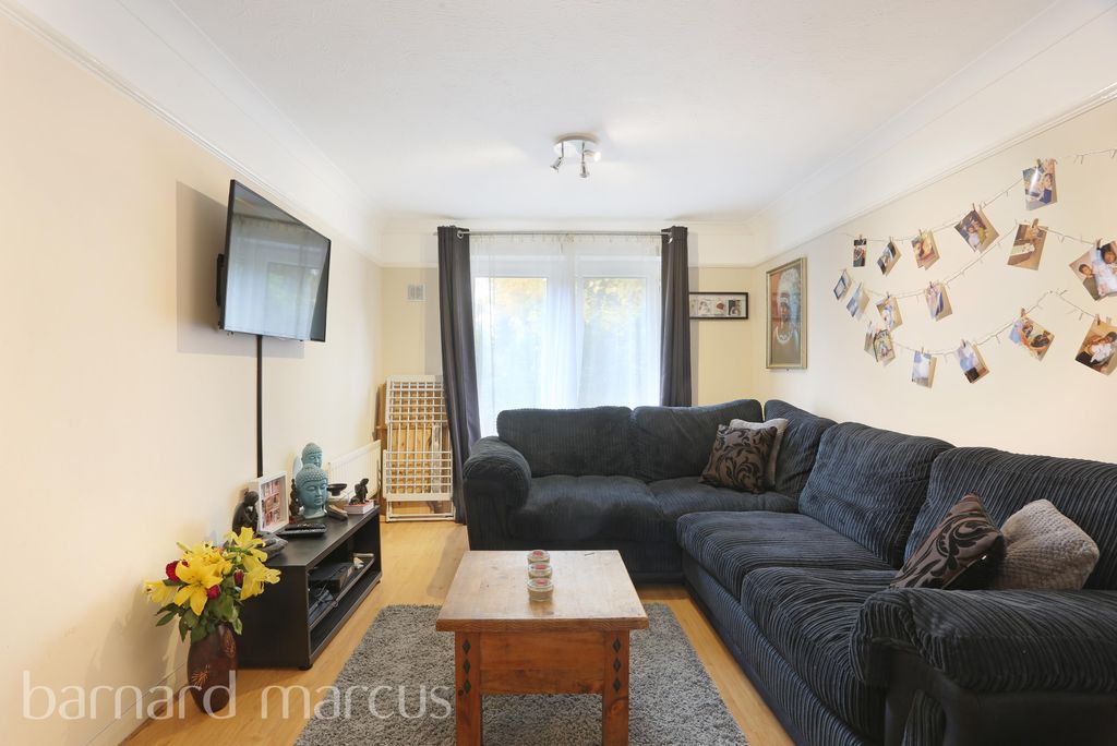 Property photo 2 of 7 Reception Room