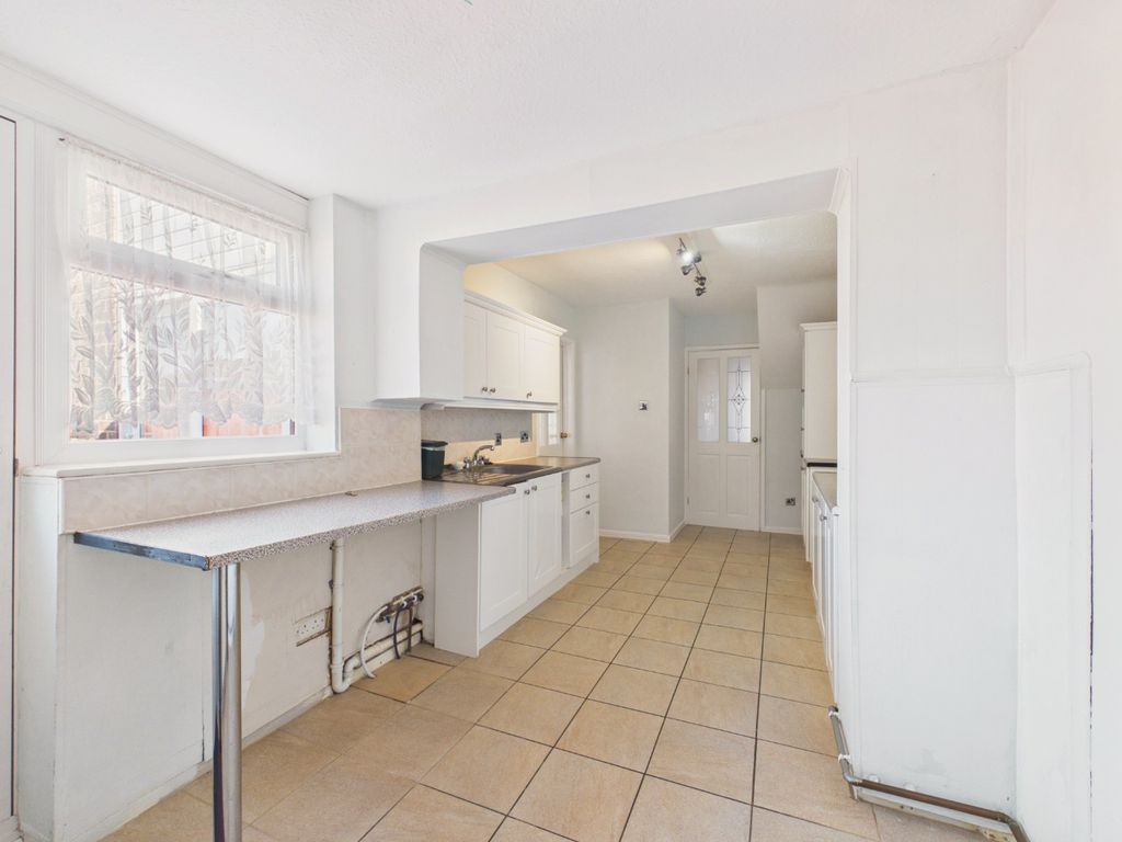 Property photo 2 of 17 5571985