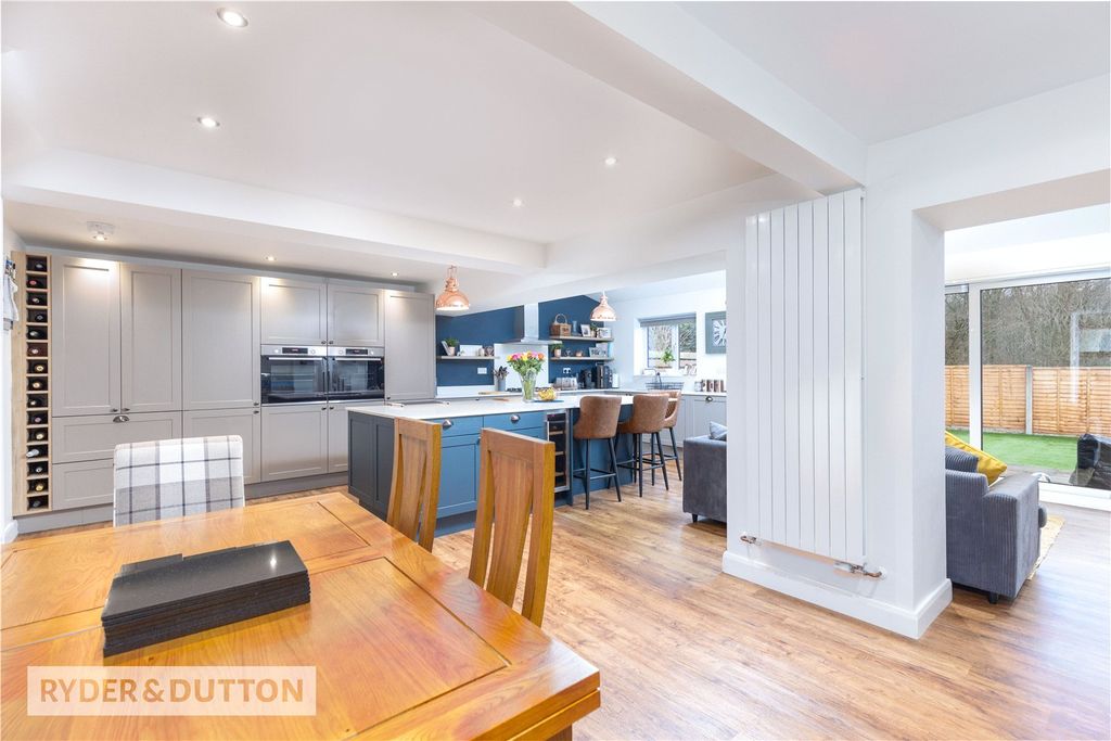 Property photo 1 of 32 Picture No. 20