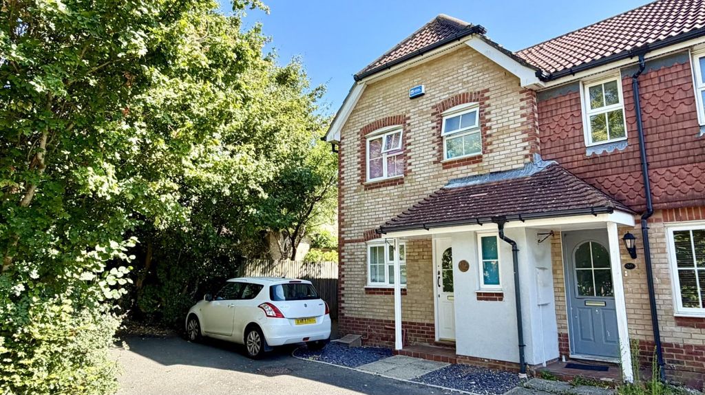 Property photo 1 of 25