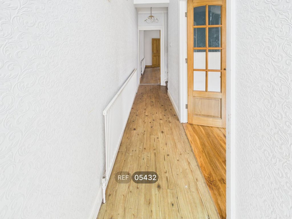 Property photo 3 of 15 Hallway