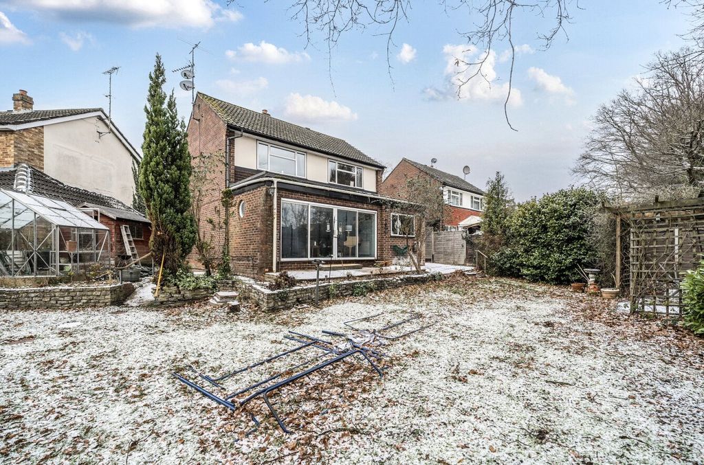 Property photo 2 of 24 Picture No. 23