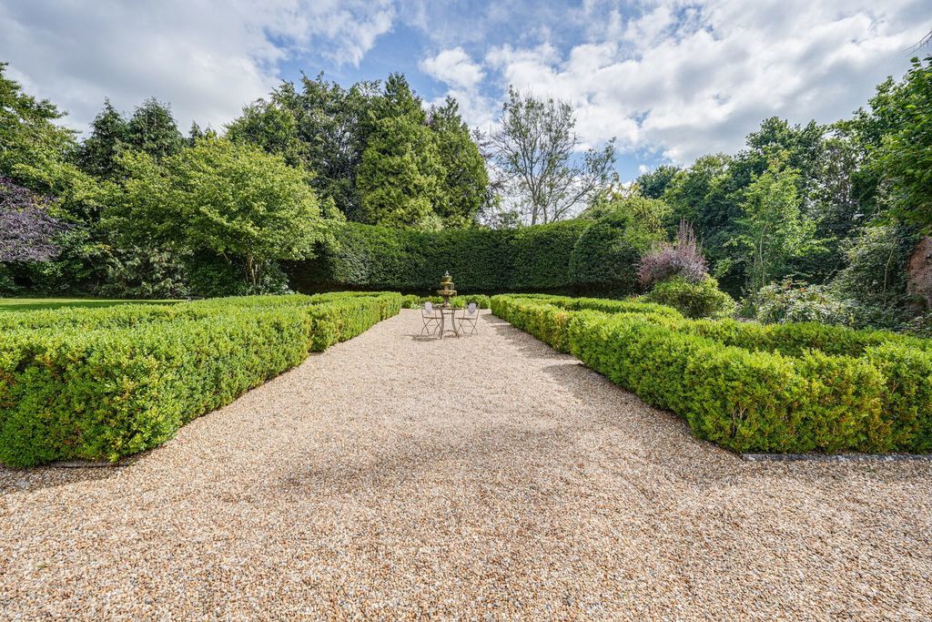 Additional image 23 of 6 bed detached house for saleSaint Hill Road, East Grinstead RH19