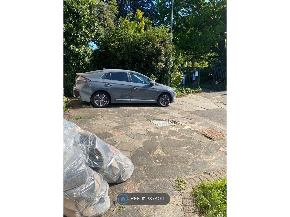 Property photo 3 of 22