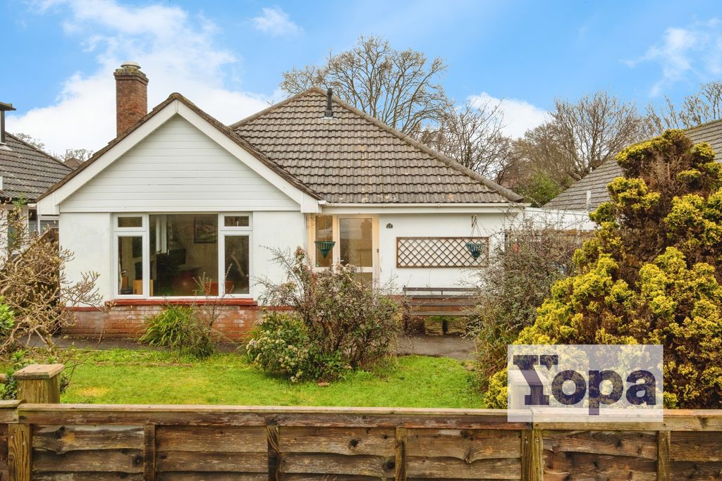 Property photo 1 of 20 Dscf5043