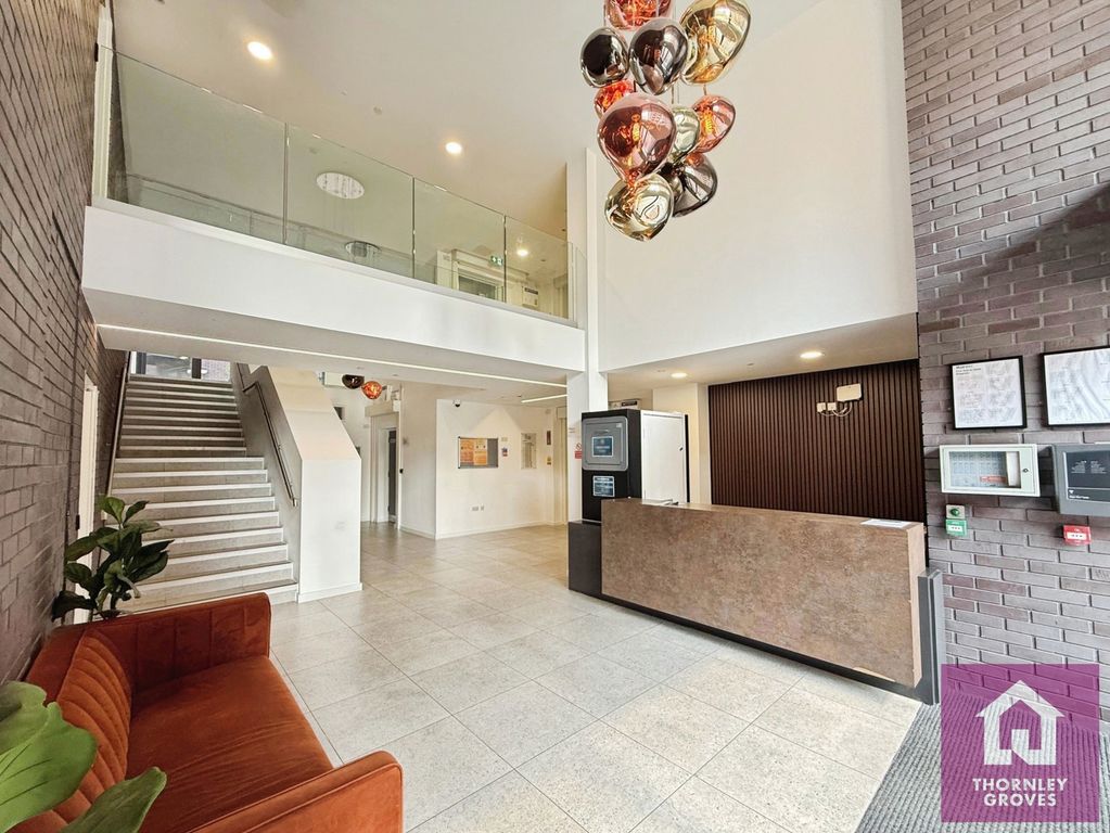 Property photo 3 of 14 Pbox-Img.Jpg