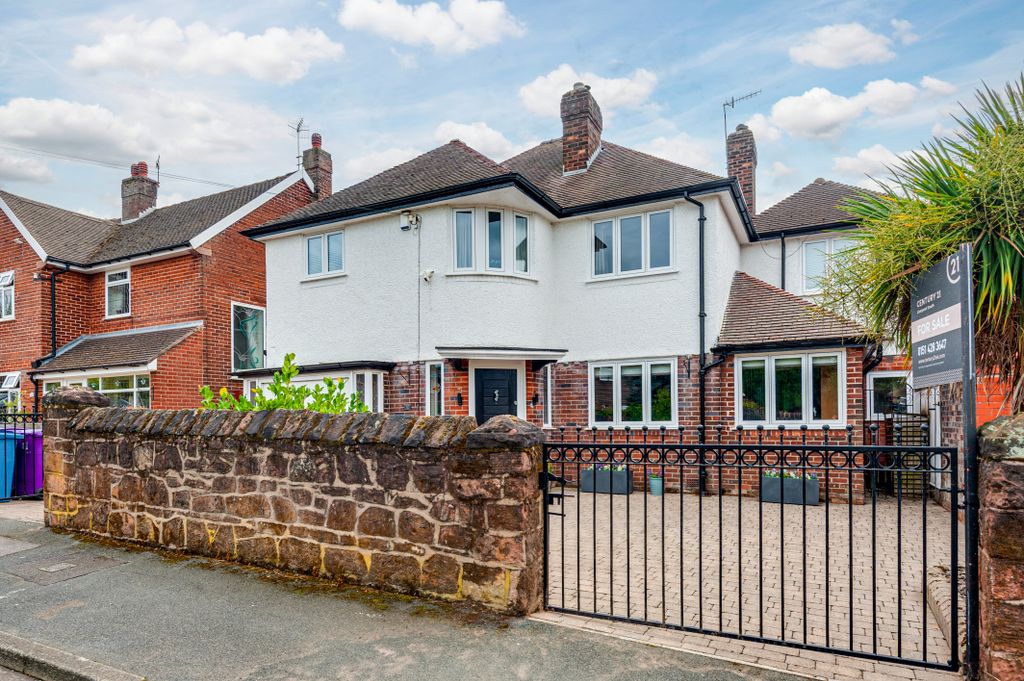 Property photo 1 of 39