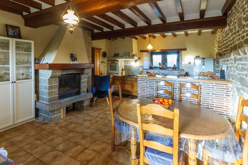 Property photo 3 of 18 Photo 3