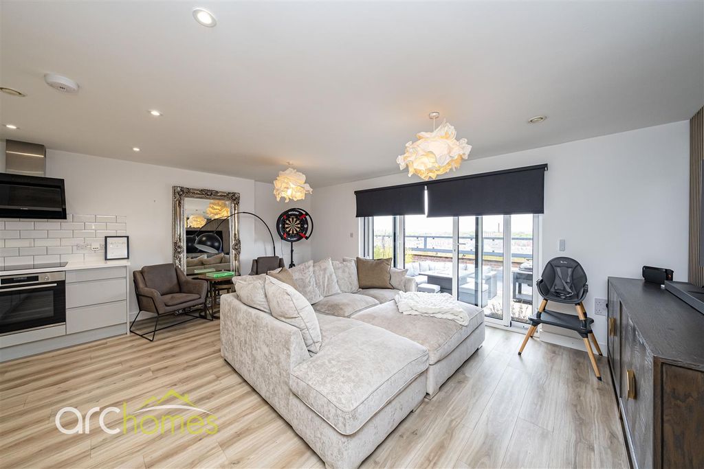 Property photo 2 of 22 Mather-9.Jpg