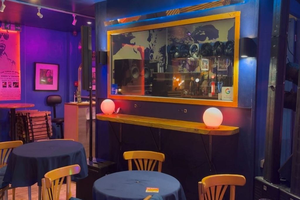 Property photo 2 of 7