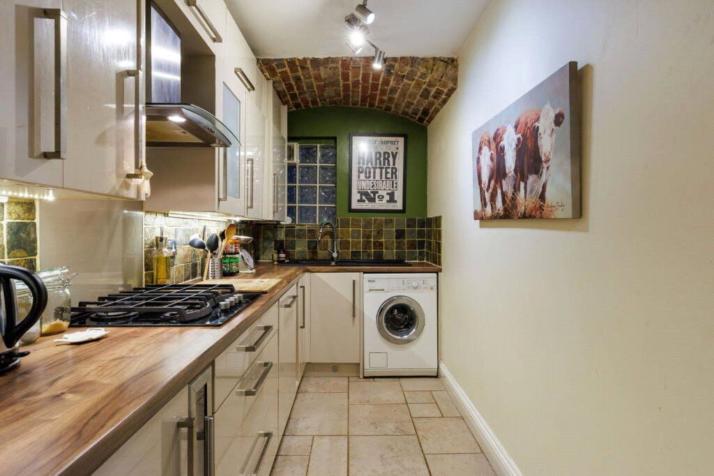 Property photo 3 of 13 Kitchen