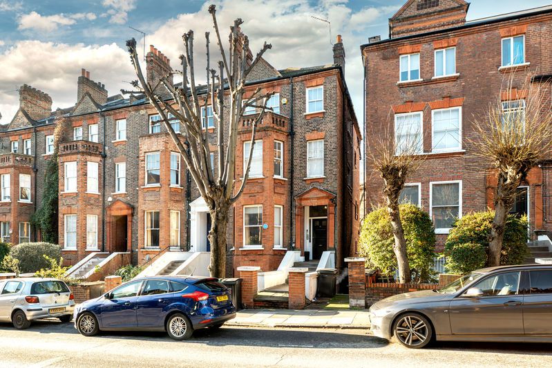 Property photo 3 of 13 Photo 7