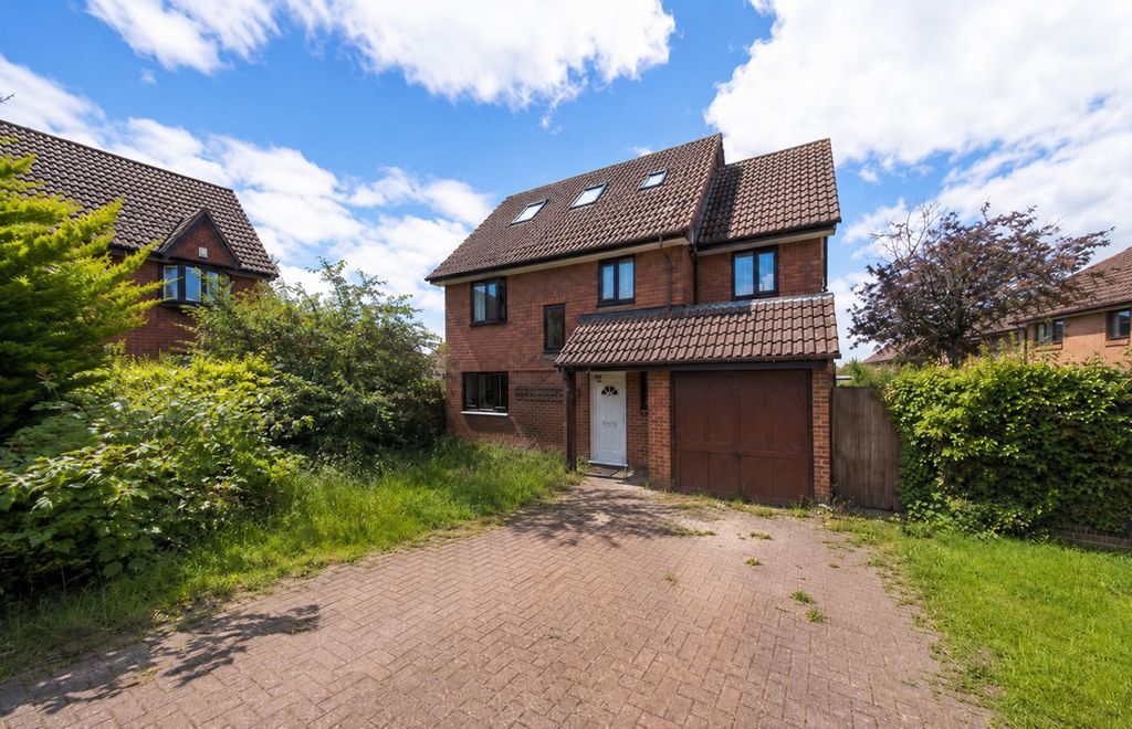 Property photo 2 of 19