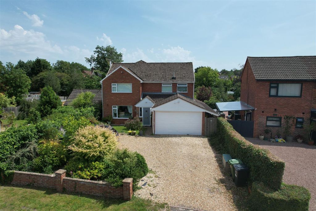 Property photo 1 of 21