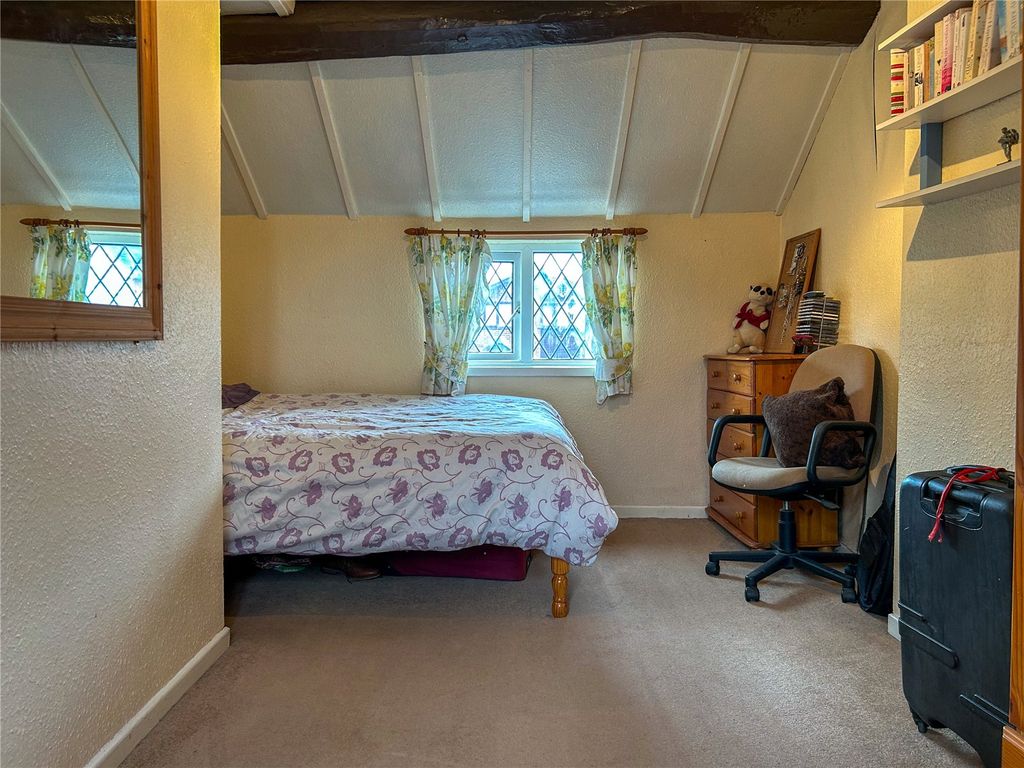 Property photo 2 of 21 Bedroom 1