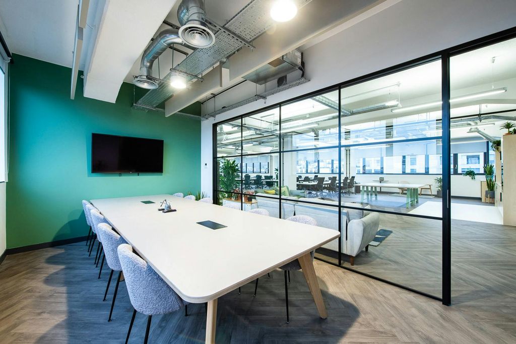 Property photo 2 of 8 Self Contained Board Room.Jpg
