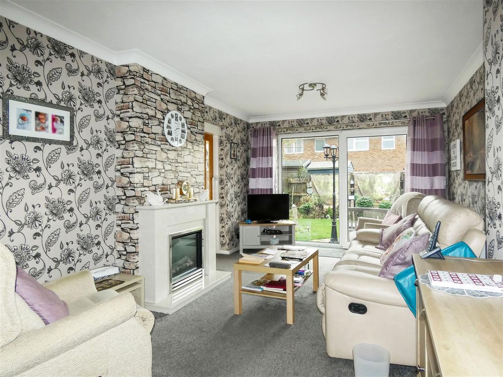 Property photo 2 of 14 2021-03-19 00.43.49.Jpg