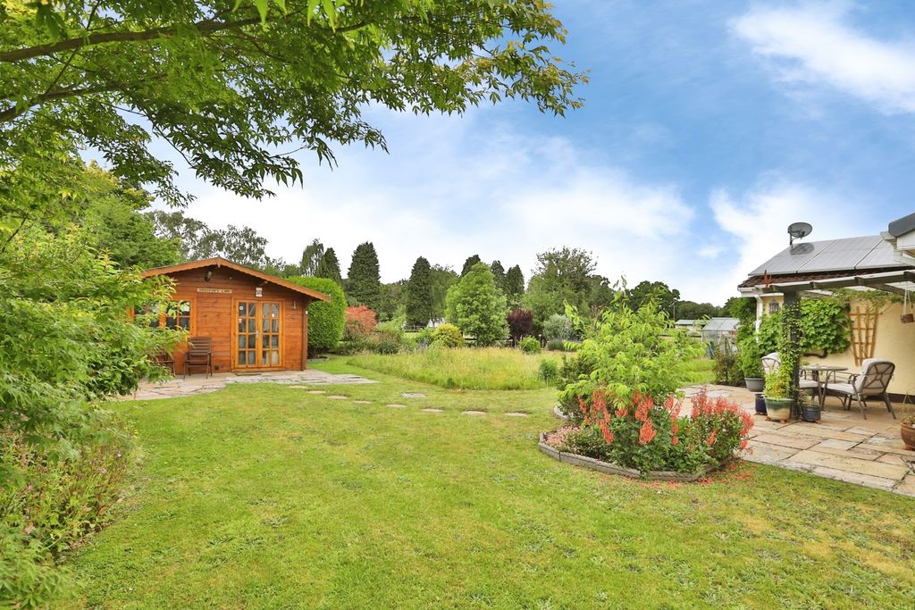 Property photo 2 of 14 Pbox-Img.Jpg