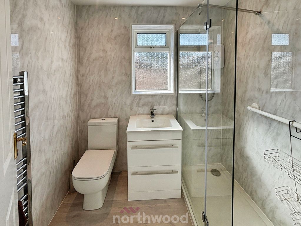 Property photo 2 of 24