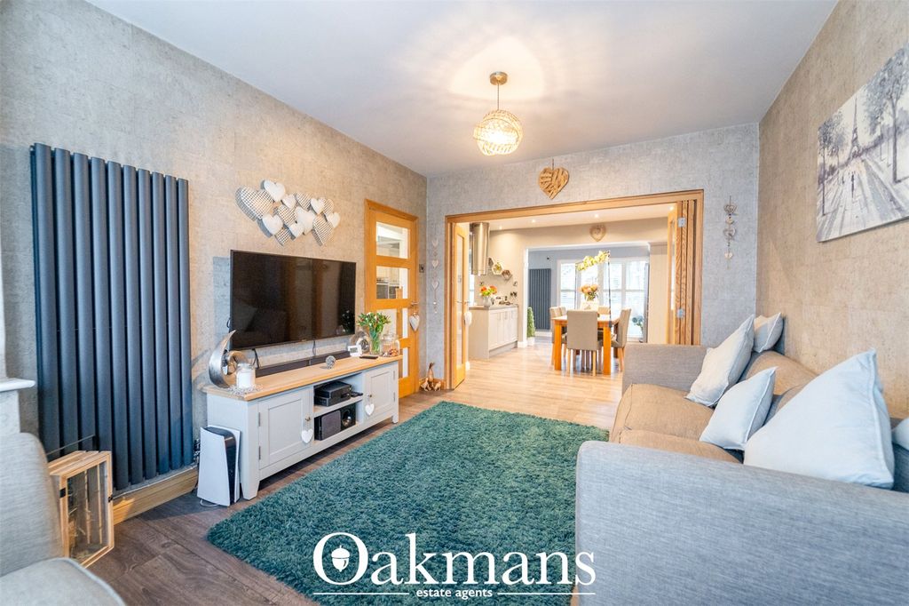 Property photo 3 of 38 Picture No. 04