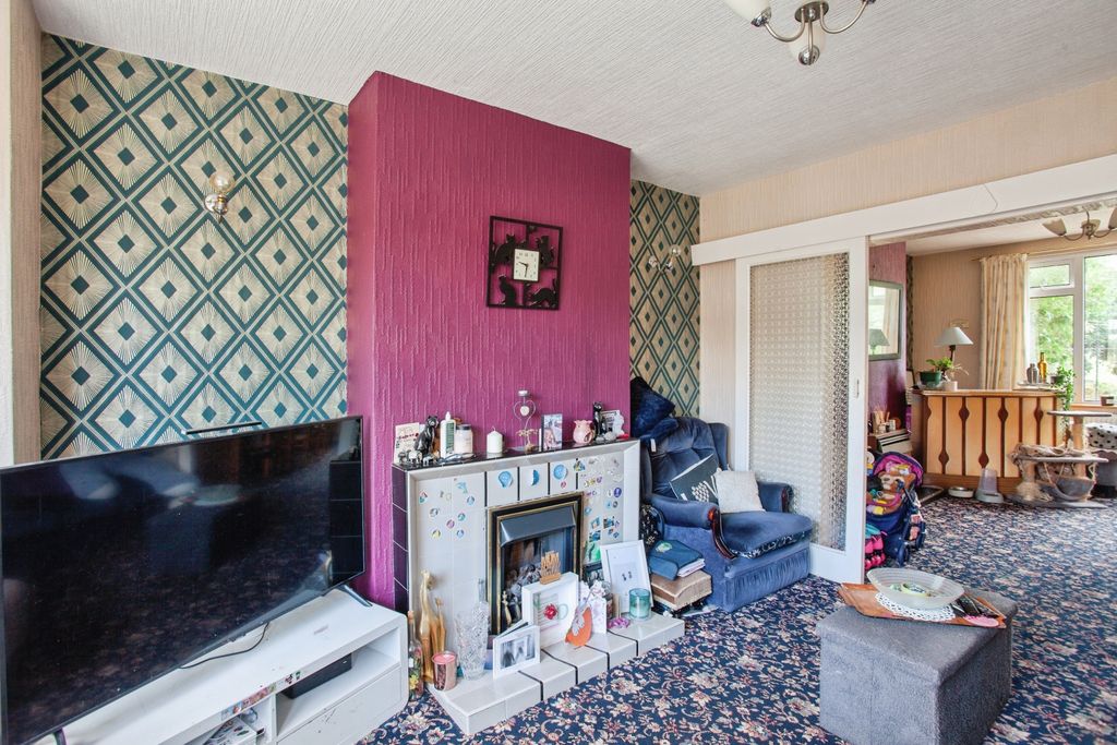 Property photo 3 of 20 Img_0209