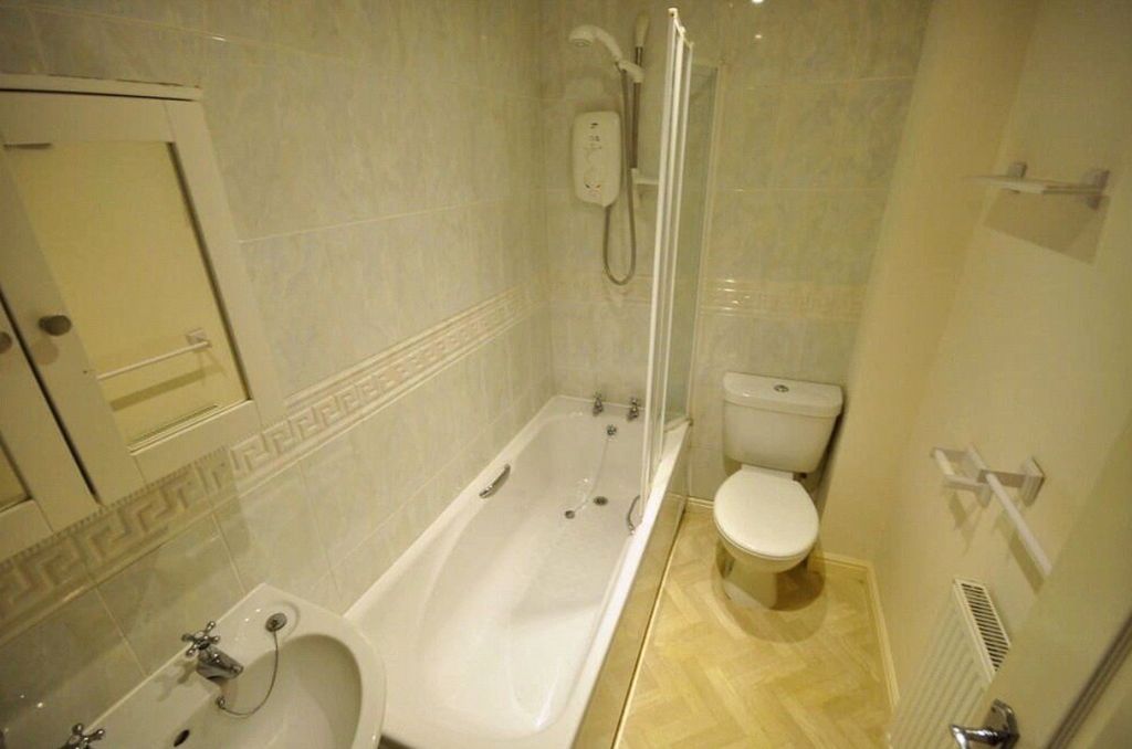 Property photo 2 of 7 Picture No. 01