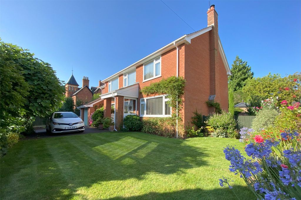 Property photo 1 of 22 Picture No. 23
