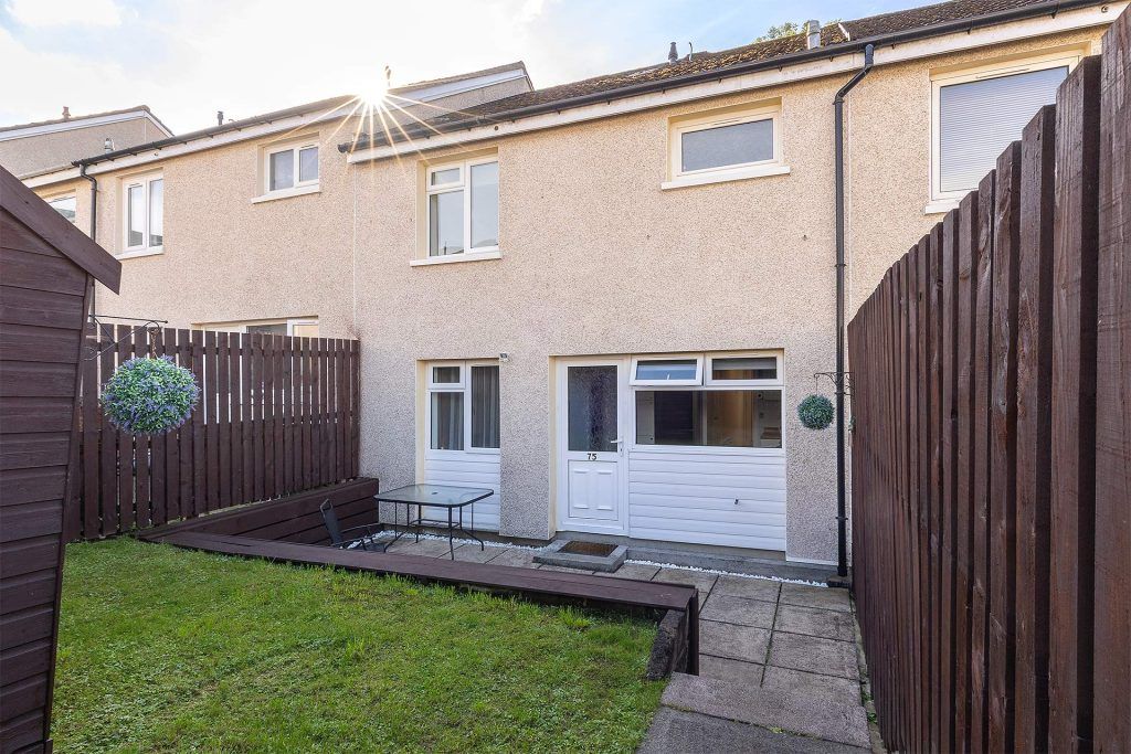 Property photo 1 of 25
