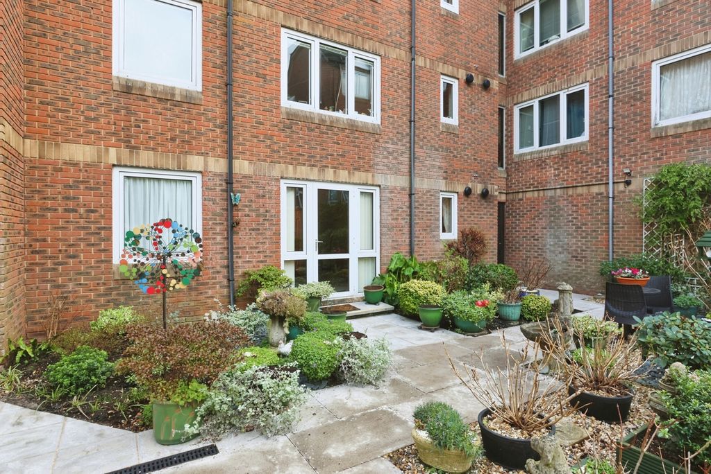 Property photo 3 of 42 Pbox-Img.Jpg