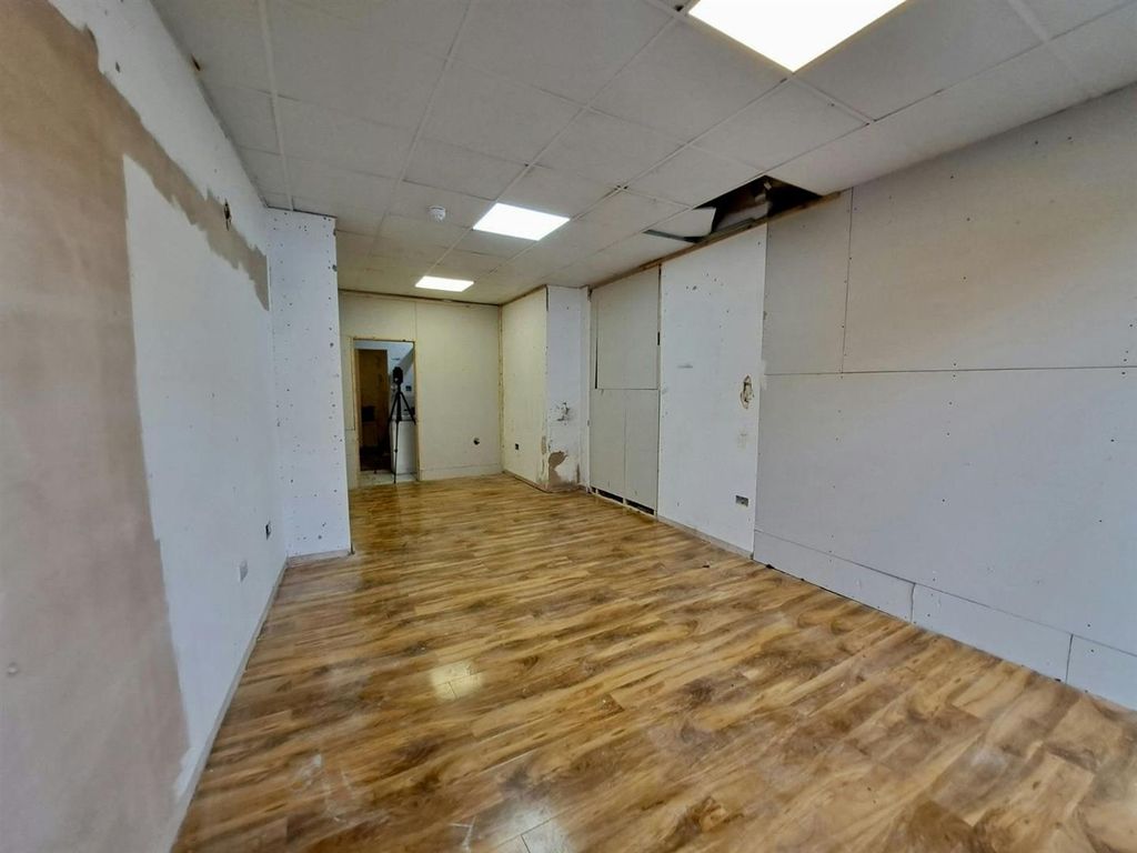 Property photo 3 of 5 6.Jpeg