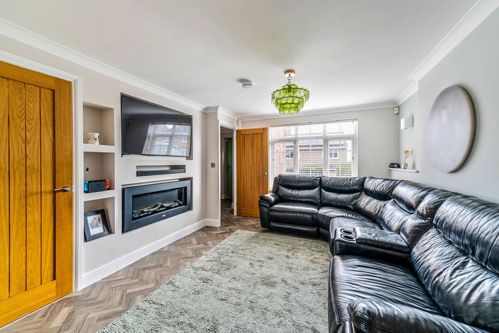 Property photo 2 of 24 Photo 6