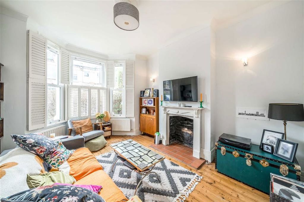 Property photo 2 of 7