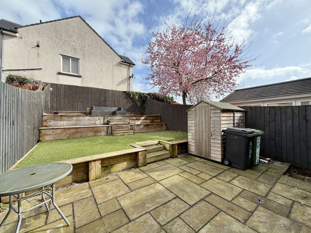 Property photo 2 of 14 Garden