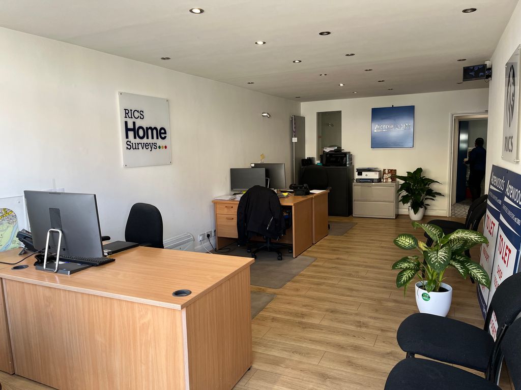 Property photo 2 of 3